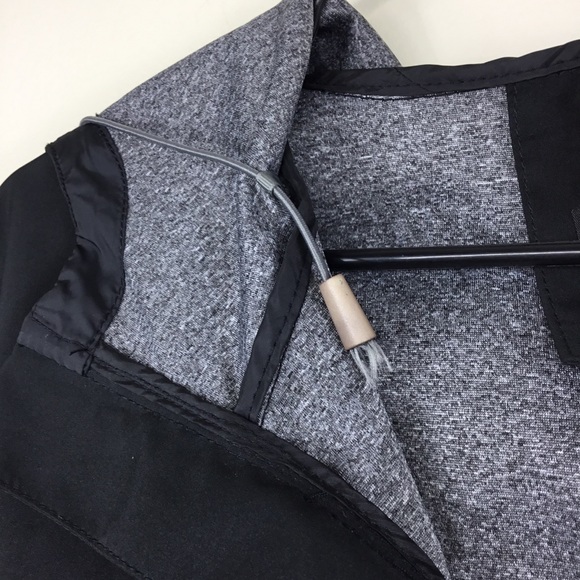 Agora Full Zip Windbreaker Jacket Size Large - Picture 7 of 8